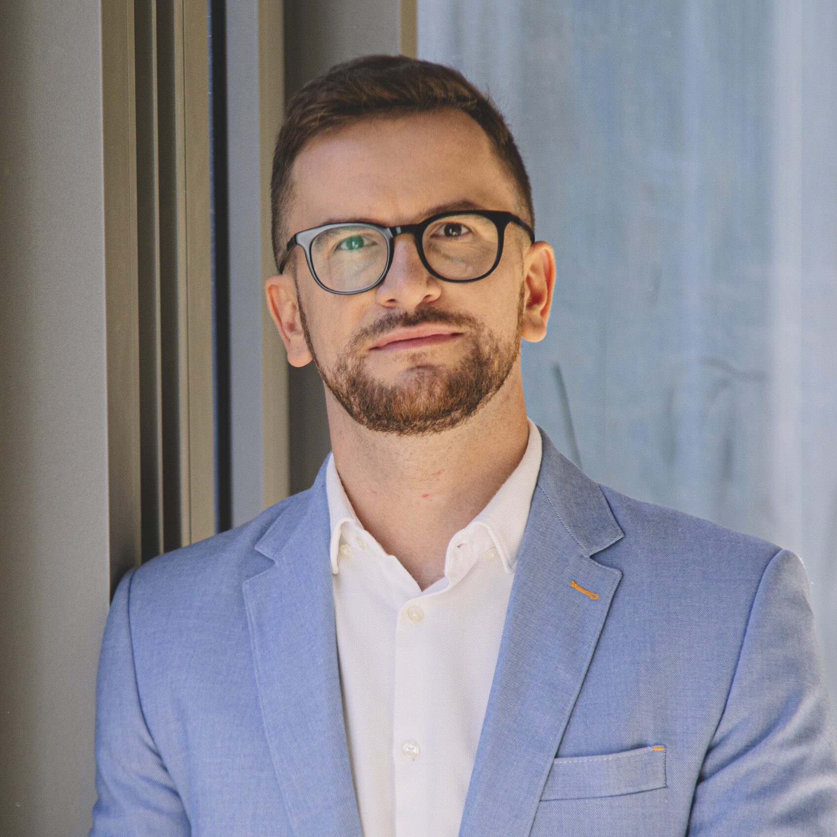 ekspert Lean Manufacturing i transformacji operacyjnej z doświadczeniem w branży automotive